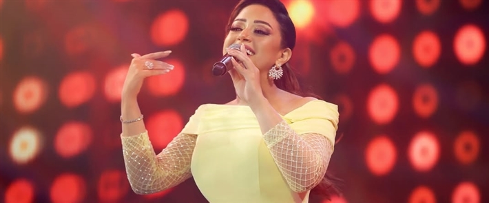 ريهام عبد الحكيم تجمع بين الأناقة والرقي بإطلالتها في حفلها بمهرجان ليالي مراسي 