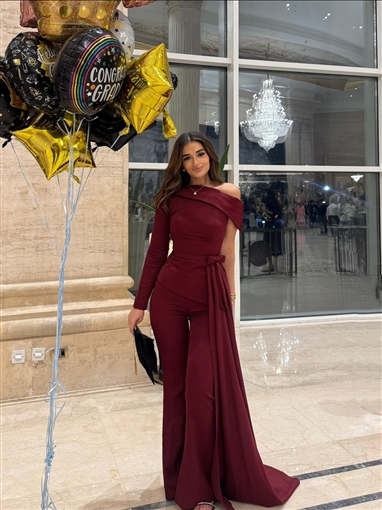 20 صورة من حفل تخرج ملك وليلى أحمد زاهر