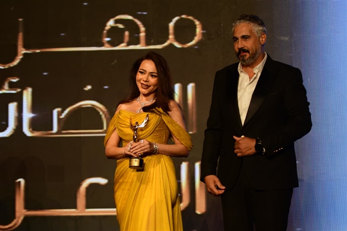 روجينا وصابرين وأسما إبراهيم من بينهم ... تكريم نجوم الفن في مهرجان الفضائيات العربية