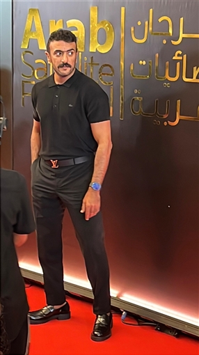 أكرم حسني وأحمد زاهر ومحمد الشرنوبي من بينهم ... نجوم الفن يتألقون خلال تكريمهم في مهرجان الفضائيات العربية