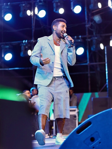 أحمد سعد وأصالة يشعلان أجواء الاحتفال باليوم الوطني السعودي في مراسي