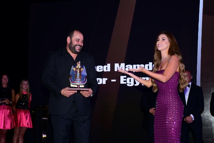 تكريم غادة عادل ومحمد ممدوح ونيكول سابا بحضور النجوم في حفل افتتاح مهرجان الغردقة لسينما الشباب