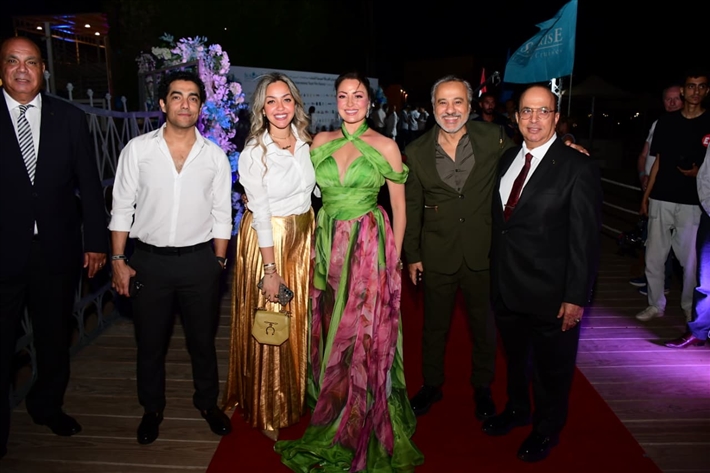 تكريم غادة عادل ومحمد ممدوح ونيكول سابا بحضور النجوم في حفل افتتاح مهرجان الغردقة لسينما الشباب