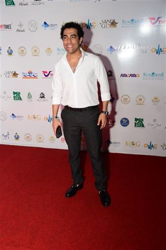 تكريم غادة عادل ومحمد ممدوح ونيكول سابا بحضور النجوم في حفل افتتاح مهرجان الغردقة لسينما الشباب