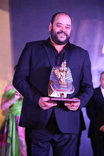 تكريم غادة عادل ومحمد ممدوح ونيكول سابا بحضور النجوم في حفل افتتاح مهرجان الغردقة لسينما الشباب