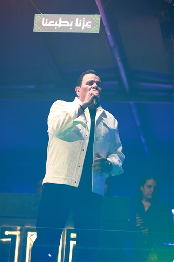 محمد فؤاد يتألق بأغانيه الرومانسية في حفل جماهيري ضخم على كورنيش النيل