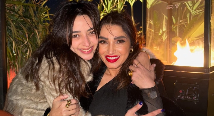 روجينا وابنتها مايا