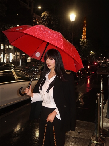 نور الغندور ببدلة من Elisabetta Franchi في أحدث جلسة تصوير بباريس العالم ملكي