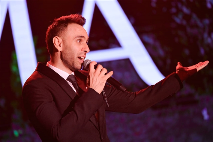  واما في حفل ضخم بالقاهرة الجديدة بحضور دينا فؤاد ومي سليم