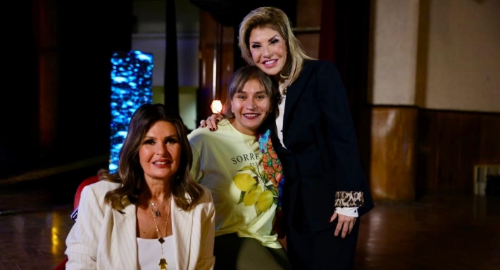 هالة سرحان ويسرا