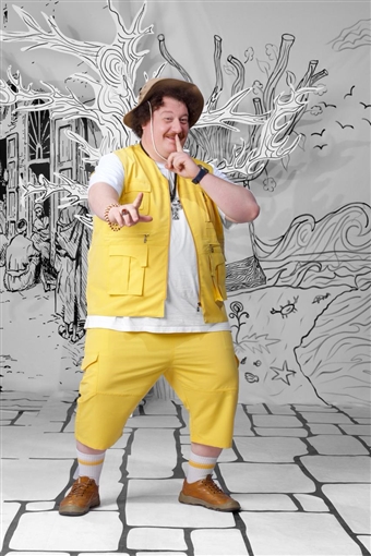 إسلام فوزي يحتفل بإطلاق مسلسله الجديد يوميات عيلة كواك بحضور عارفة عبد الرسول وأبطال العمل