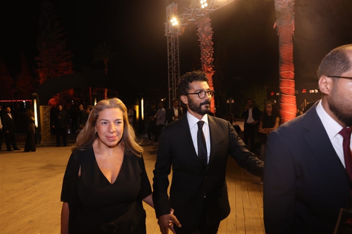 يسرا ومحمود حميدة ورامي إمام ومدحت العدل وخالد النبوي ونجوم الفن في عرض أم كلثوم 