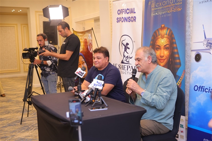 رياض الخولي في ندوة تكريمه بمهرجان الإسكندرية: لم أفقد الثقة يوما رغم تقلبات الواقع ... وظللت أؤمن بالنصيب والقدر