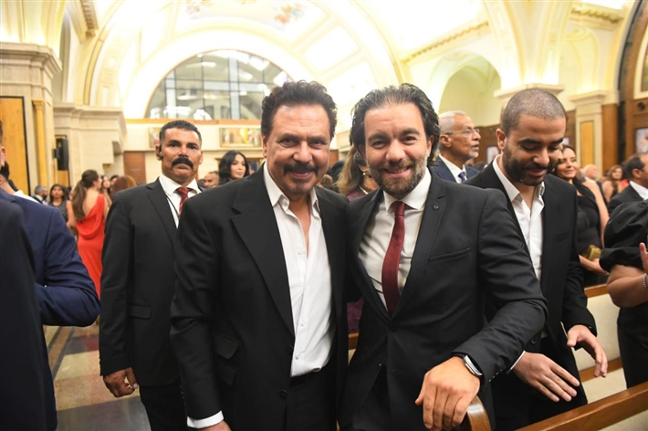 النجوم في حفل زفاف ابن هاني رمزي ... يسرا وريهام حجاج وليلى علوي ولبلبة