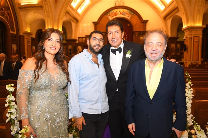 النجوم في حفل زفاف ابن هاني رمزي ... يسرا وريهام حجاج وليلى علوي ولبلبة