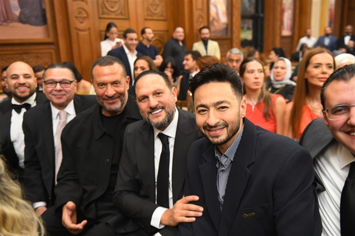 النجوم في حفل زفاف ابن هاني رمزي ... يسرا وريهام حجاج وليلى علوي ولبلبة