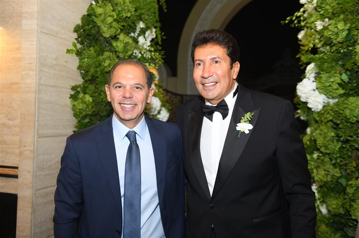 النجوم في حفل زفاف ابن هاني رمزي ... يسرا وريهام حجاج وليلى علوي ولبلبة