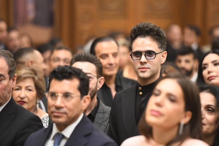 النجوم في حفل زفاف ابن هاني رمزي ... يسرا وريهام حجاج وليلى علوي ولبلبة