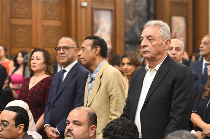 أحمد زاهر وماجد المصري ورامي إمام في حفل زفاف ابن هاني رمزي