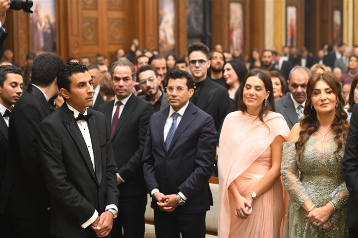 أحمد زاهر وماجد المصري ورامي إمام في حفل زفاف ابن هاني رمزي