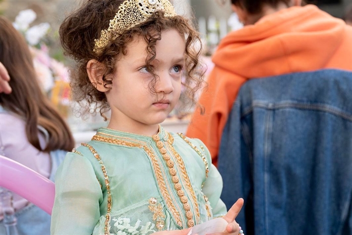 مراد يلدريم يحتفل بعيد ميلاد ابنته ستيتش وإلسا زينا المكان