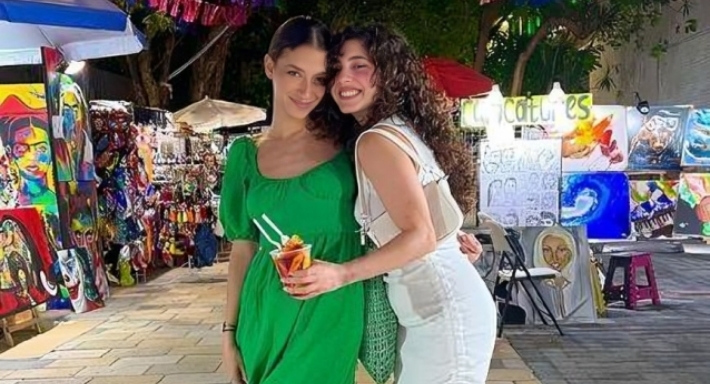 أميرة أديب ومايان السيد