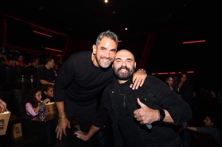 أمير كرارة وأحمد خالد صالح وجنات يساندون هنادي مهنا وأحمد صلاح حسني في عرض أوسكار عودة الماموث 