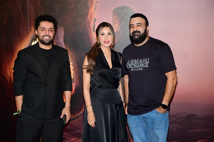 أمير كرارة وأحمد خالد صالح وجنات يساندون هنادي مهنا وأحمد صلاح حسني في عرض أوسكار عودة الماموث 