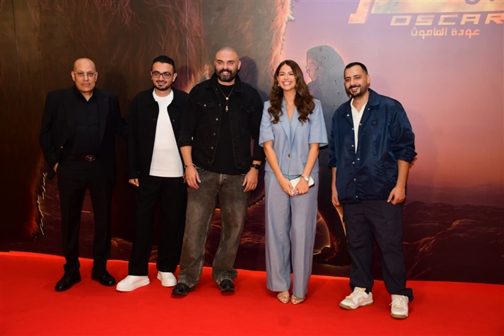 أمير كرارة وأحمد خالد صالح وجنات يساندون هنادي مهنا وأحمد صلاح حسني في عرض أوسكار عودة الماموث 