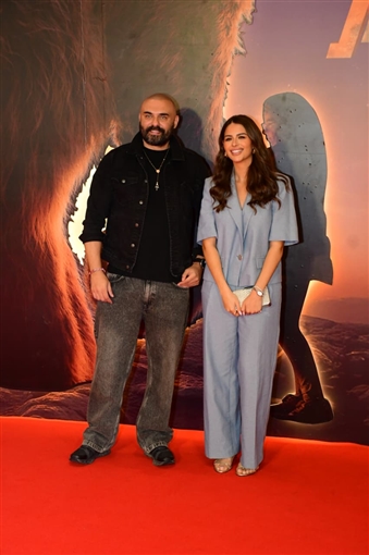 أمير كرارة وأحمد خالد صالح وجنات يساندون هنادي مهنا وأحمد صلاح حسني في عرض أوسكار عودة الماموث 