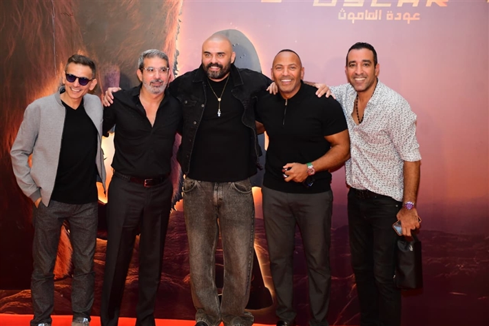 أمير كرارة وأحمد خالد صالح وجنات يساندون هنادي مهنا وأحمد صلاح حسني في عرض أوسكار عودة الماموث 