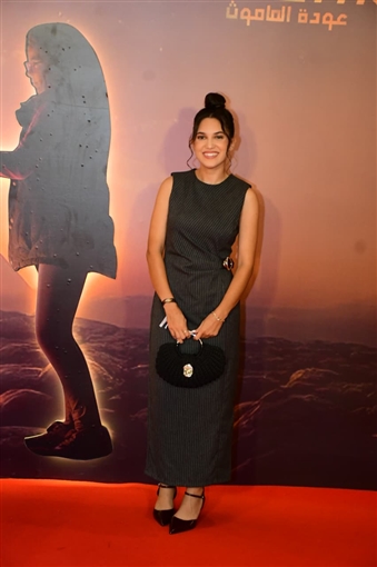 أمير كرارة وأحمد خالد صالح وجنات يساندون هنادي مهنا وأحمد صلاح حسني في عرض أوسكار عودة الماموث 