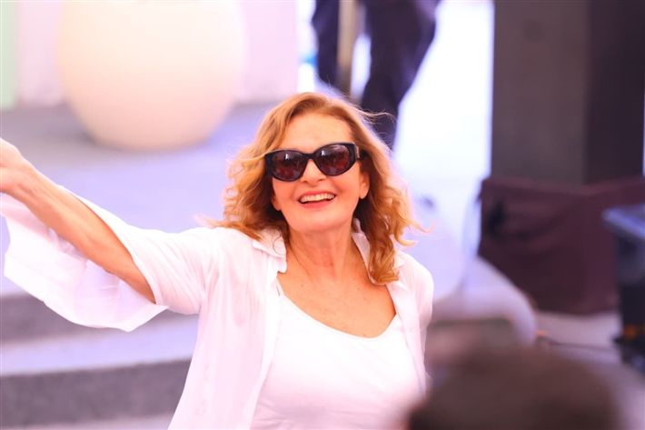 إلهام شاهين وهالة صدقي وليلى علوي ويسرا اللوزي من بينهم ... النجوم في ندوة الاحتفال بمسيرة يسرا بمهرجان الجونة إلهام شاهين وهالة صدقي وليلى علوي ويسرا اللوزي من بينهم ... النجوم في ندوة الاحتفال بمسيرة يسرا بمهرجان الجونة