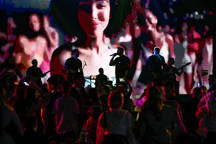 فريق واما يخطف الأنظار بلوك ذا ماتريكس في حفل بالقاهرة الجديدة بمشاركة شو لايت وكريس المصري