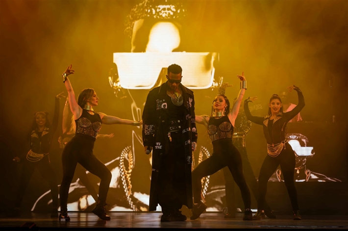 أول تعليق من محمد رمضان بعد تحقيق حفله بالقرية العالمية بالإمارات لأعلى رقم حضور بـ80 ألف متفرج