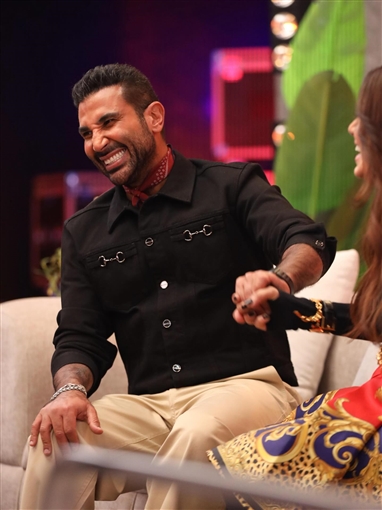  شرطة_الموضة: أحمد سعد بإطلالة من Gucci في أولى حلقات The Voice سعرها 141 ألف جنيه