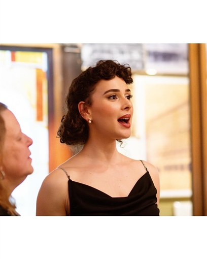 من هي شيرين أحمد طارق التي خطفت قلوب المصريين في افتتاح المتحف المصري الكبير؟