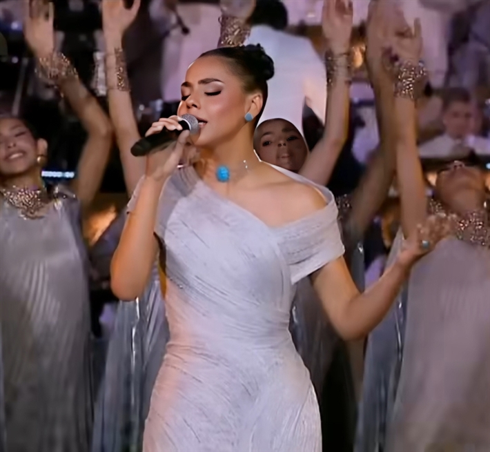 حنين الشاطر: شرفت بالمشاركة في افتتاح المتحف المصري الكبير .. وكل لحظة كانت في حب مصر