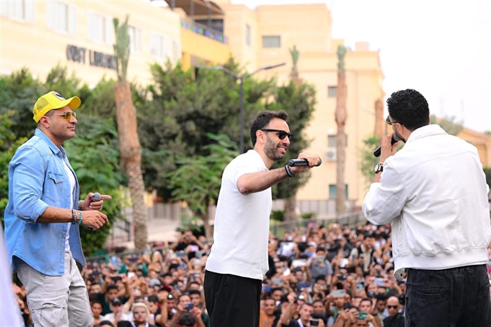 فريق واما يستقبل الطلاب الجدد بـ: فاطومة و يا قلبي و نجمة معدية 