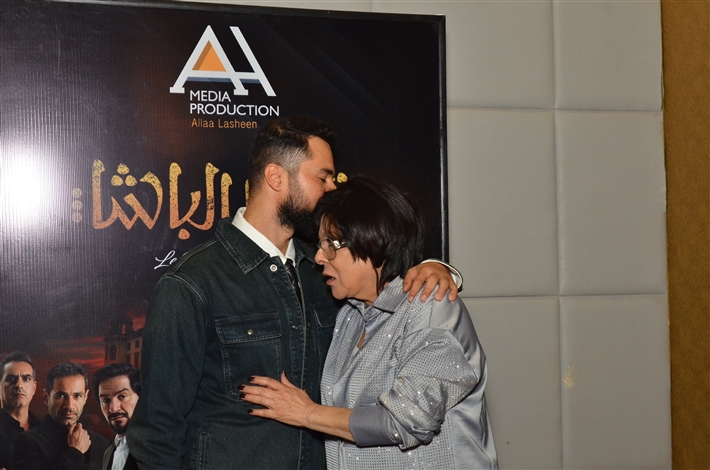 بحضور إسعاد يونس ... أحمد حاتم ومايان السيد وأبطال فيلم قصر الباشا يحتفلون بالعرض الخاص