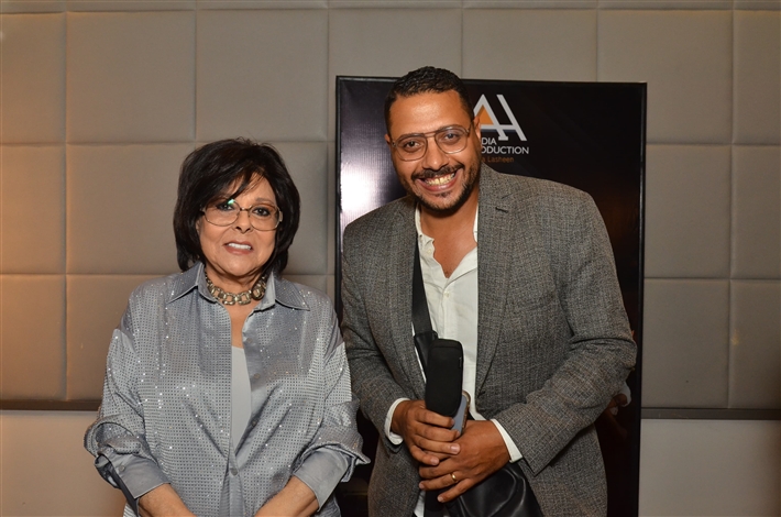 بحضور إسعاد يونس ... أحمد حاتم ومايان السيد وأبطال فيلم قصر الباشا يحتفلون بالعرض الخاص