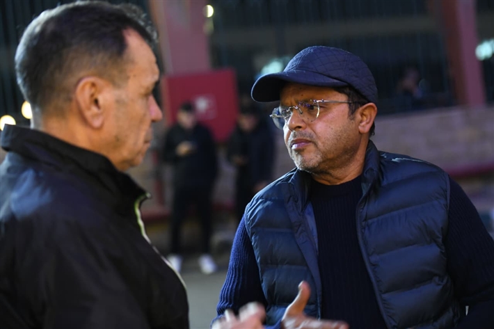 محمد هنيدي وبيومي فؤاد وأحمد السبكي أول حضور عزاء الراحل أحمد عبد الله