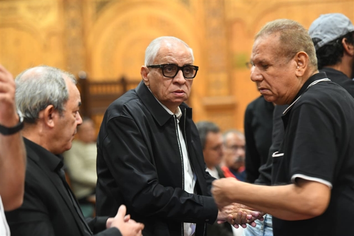 محمد هنيدي وبيومي فؤاد وأحمد السبكي أول حضور عزاء الراحل أحمد عبد الله