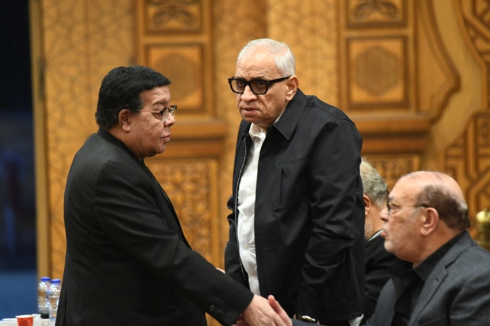 محمد هنيدي وبيومي فؤاد وأحمد السبكي أول حضور عزاء الراحل أحمد عبد الله