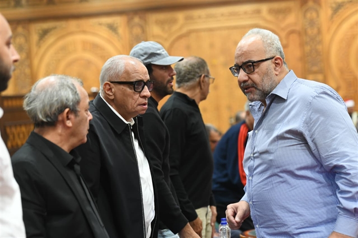 محمد هنيدي وبيومي فؤاد وأحمد السبكي أول حضور عزاء الراحل أحمد عبد الله