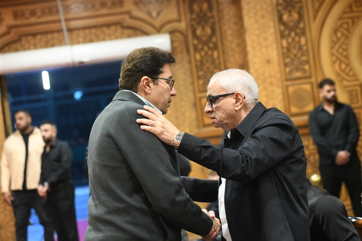 محمد رمضان وهاني رمزي وأحمد خالد صالح وأحمد فهيم في عزاء أحمد عبد الله