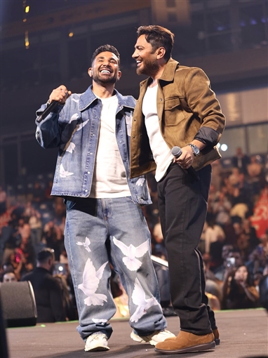 أحمد سعد وتامر حسني يشعلان حماس جمهور حفلهما في ألمانيا