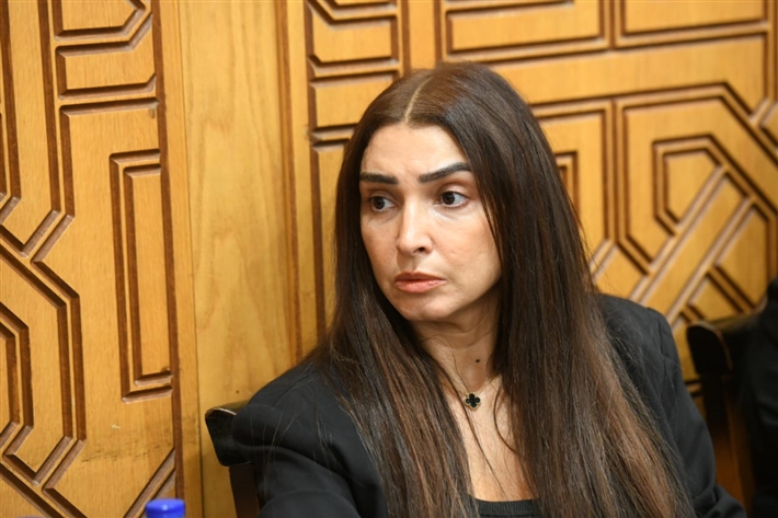 محمد سعد وعمرو سعد وميرفت أمين من بينهم ... نجوم الفن يقدمون واجب العزاء لمحمد رمضان في وفاة والده