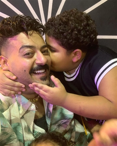 وفاة نجله أكبر صدمة في حياته وتمنى اللحاق به وتوفي بعده بعام ... من هو إسماعيل الليثي الذي فارق الحياة بعد حادث تصادم؟