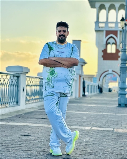 وفاة نجله أكبر صدمة في حياته وتمنى اللحاق به وتوفي بعده بعام ... من هو إسماعيل الليثي الذي فارق الحياة بعد حادث تصادم؟